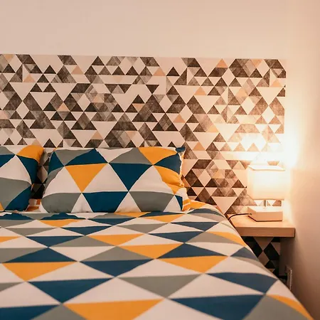 De Thomas Apartment *